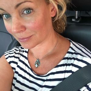 Meet your Posher, Leah